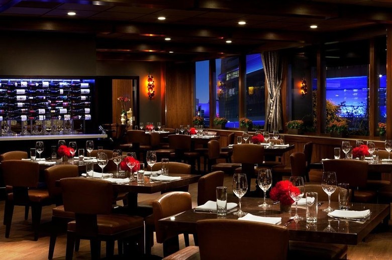 Luxe City Center Hotel