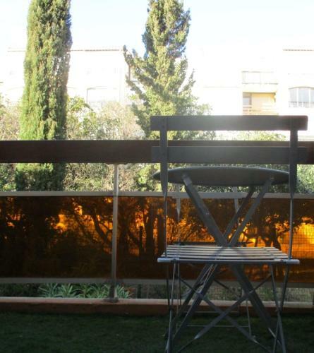 Apartment With Balcony Near �le Saint-martin