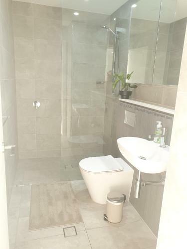 Apartamento Luxury Loft 3 Bed, 2 Bath, Sleeps 6, Pool, Bbq, No Parties