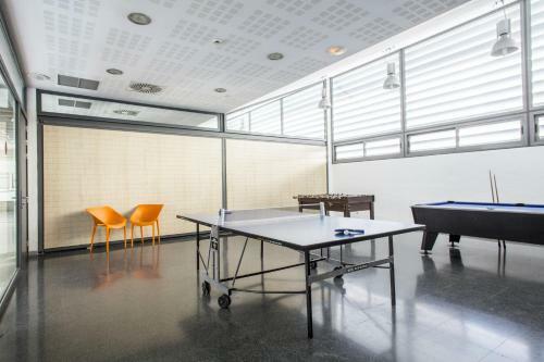 Hostal Residencia Damia Bonet