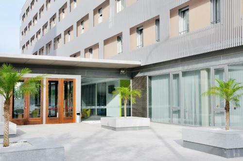 Hostal Residencia Damia Bonet