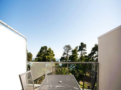 Aparthotel Waves Apartments