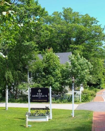 Hotel Admiral's Inn Resort