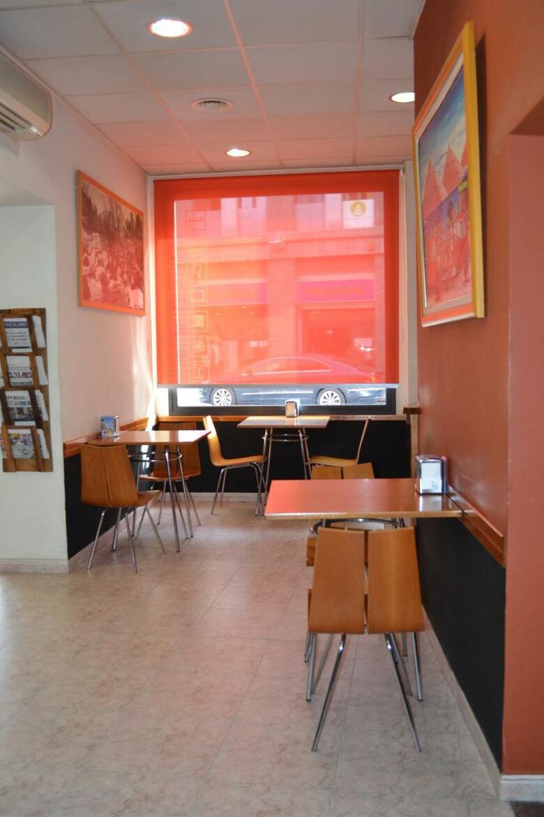 Hostal Bartis
