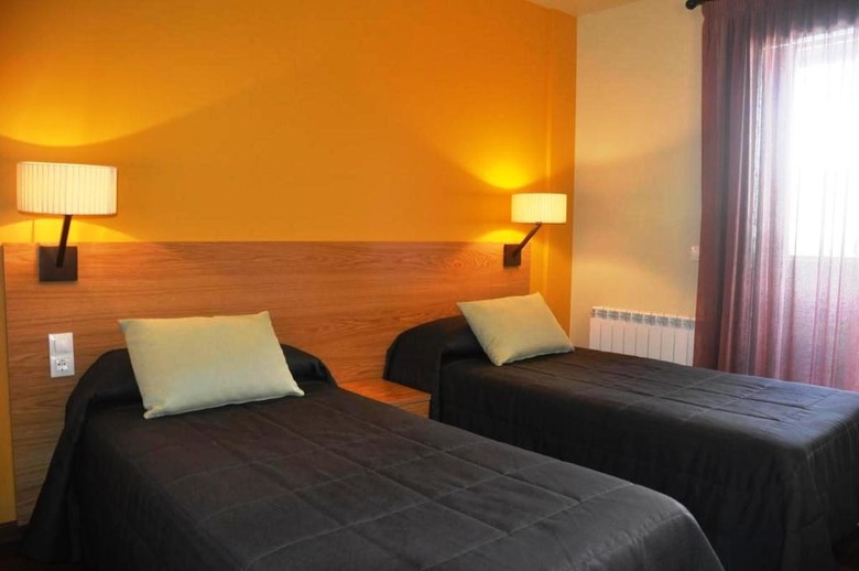 Apartaments Tur�stics Puigcerd� - La Closa