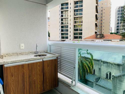 Apartamento A 200 Metros Da Paulista Com AC
