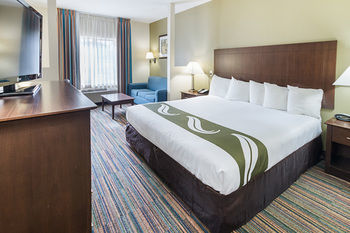 Hotel Baymont Inn And Suites Temple