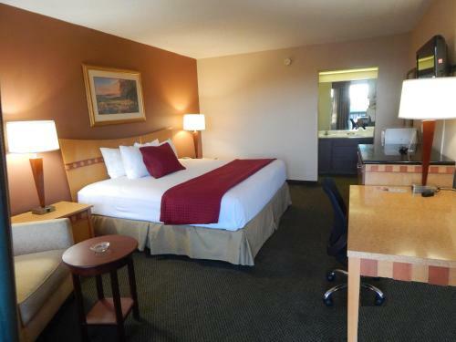 Hotel Ramada Inn And Conference Center