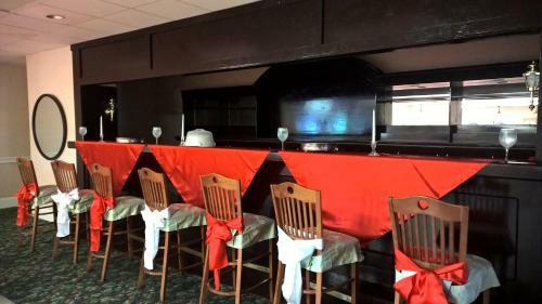Hotel Ramada Inn And Conference Center