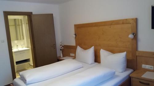 Hostal Caf� Restaurant Pension Bergland
