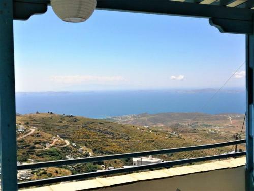 House Of Clouds Arnados