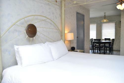 Hotel Tropi Rock Resort