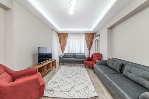Lovely 3 Bdrm Apartment Close To Everything