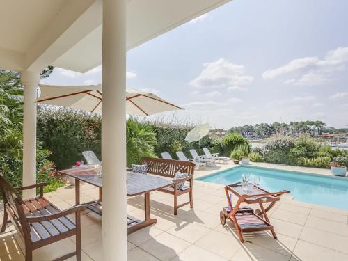 Holiday Home Les Pinasses