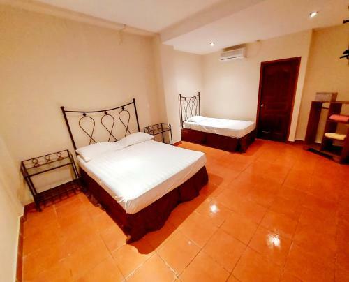 Hostal Hotel Lolita's Boutique