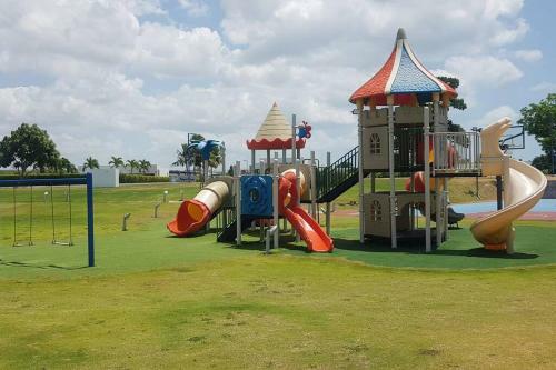 Apartamento C�modo Apto De Playa Con Muchas Amenidades