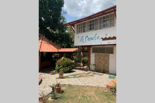 La Canela Beach Cottage, 5 Minute Walk To Beach