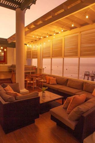 Pico Rojo Rent House
