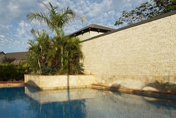 Aparthotel Mantra Frangipani Broome