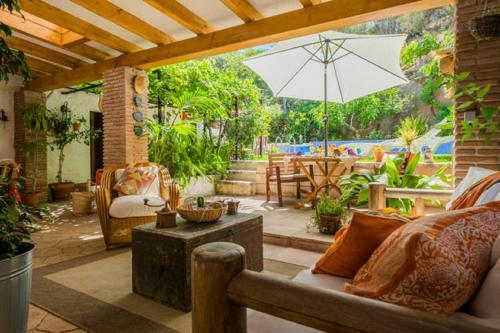 Bed & Breakfast At Home In Malaga