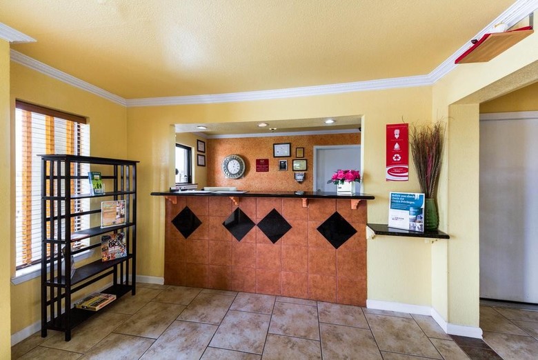 Motel Econolodge Inn & Suites Downtown Northeast