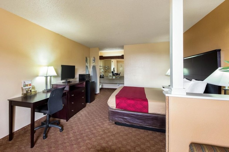 Motel Econolodge Inn & Suites Downtown Northeast