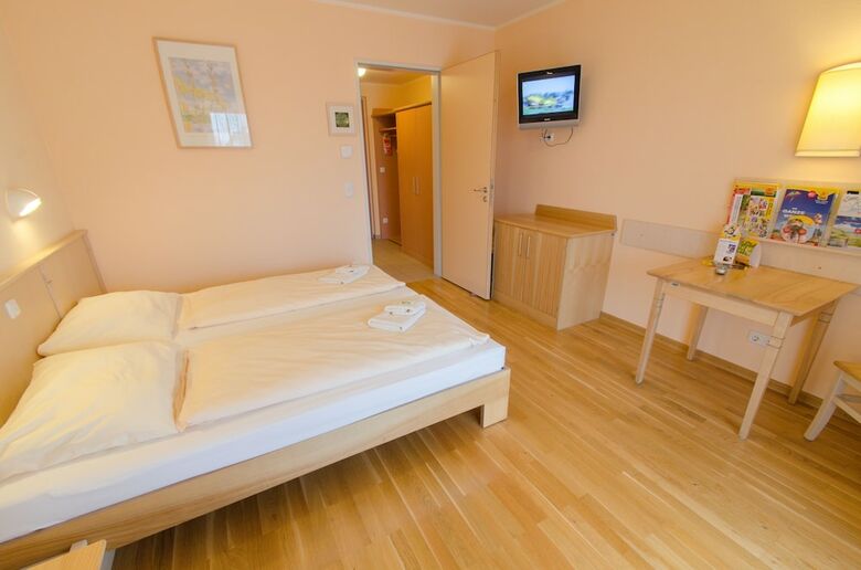 Hostal Jufa N�rdlingen