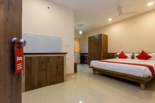 Hotel Oyo 7307 Sunny Paradise