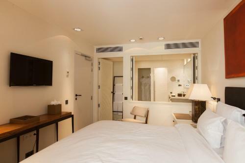 Hotel H�tel Le Yaca