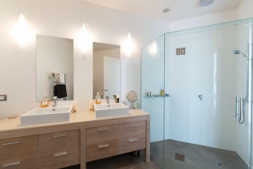 Villa Heaven Nz Luxury Adult Accommodation