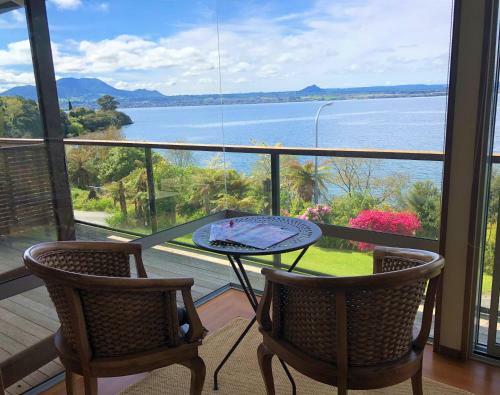 Acacia Haven - Beautiful Lake Views