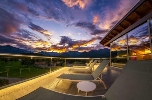 Rainbow Holiday Apartments Lake Como