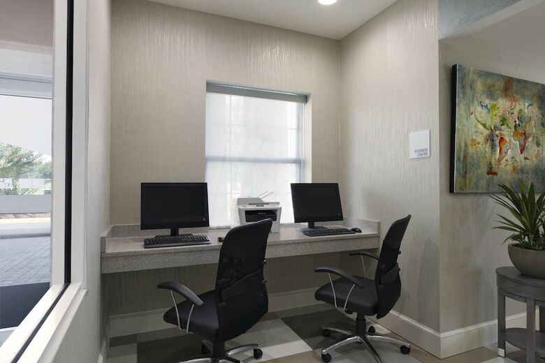 Hotel Holiday Inn Express Williamsburg North