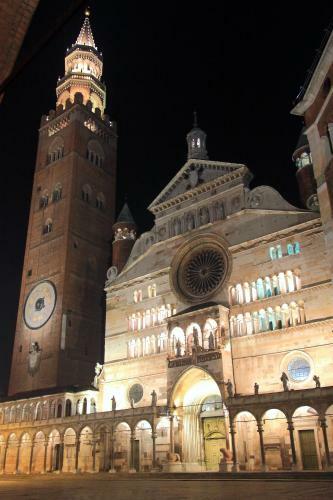 Apartamento At Home In Cremona