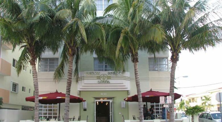 Ocean Spray Hotel