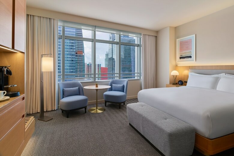 Hotel Conrad