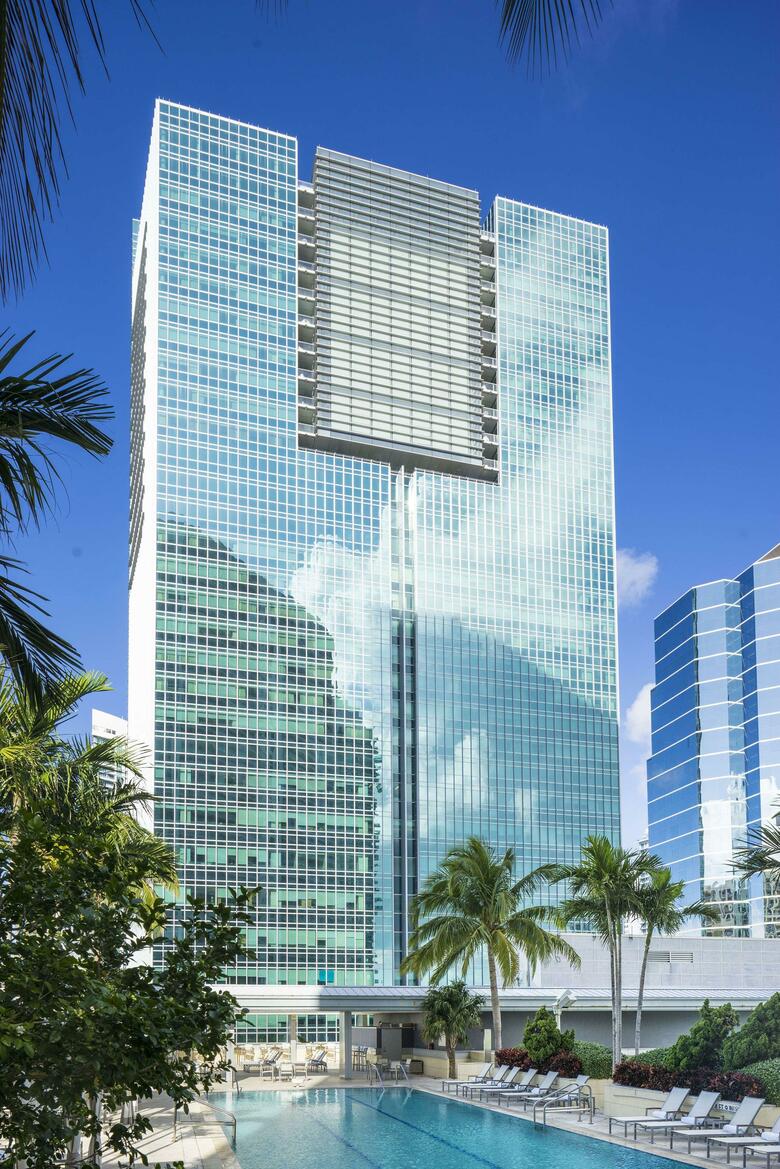 Hotel Conrad