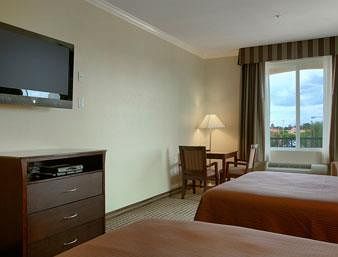 Motel Days Inn & Suites Garden Grove