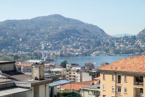 Apartamento Silky House With Private Parking