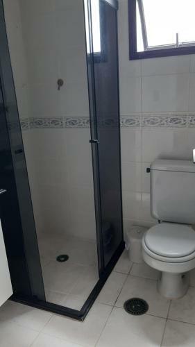 Apartamento Enseada 3 Quartos, 10 Pessoas