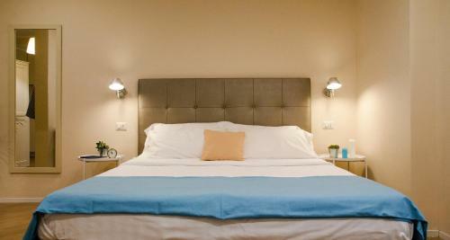 Hostal Altido La Corte Fiorita Como