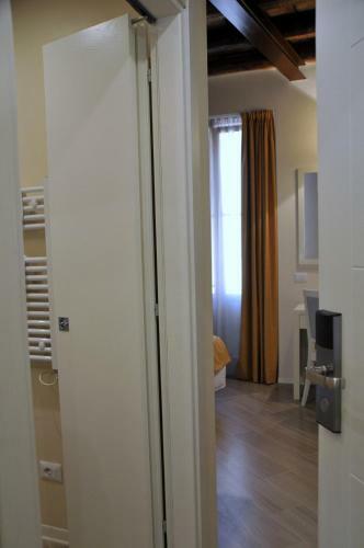 Hostal Altido La Corte Fiorita Como