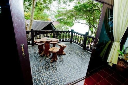 Hotel Paradise Pearl Bungalows