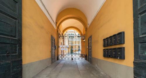 Apartamento Altido Charming Flat For 5, Near Train Station