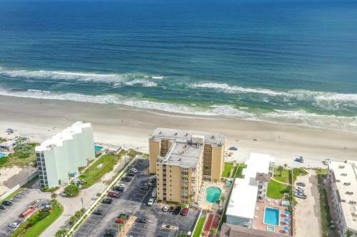 Ponce De Leon Towers 507