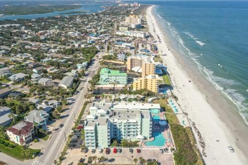 Coconut Palms Beach Resort II 4512