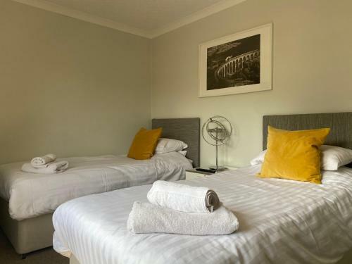Hostal Braemar House