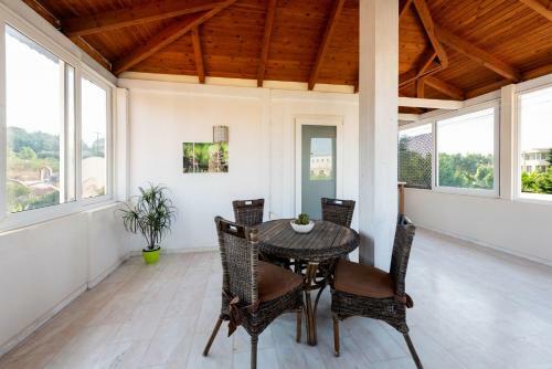 Villa Kalithea Springs By Nicolinda