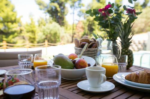 The Euphoria Club Luxury Villas