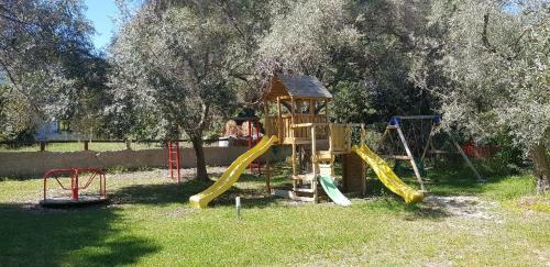 Villa Maisonette Ioanna 70 M From Glarokavos Beach